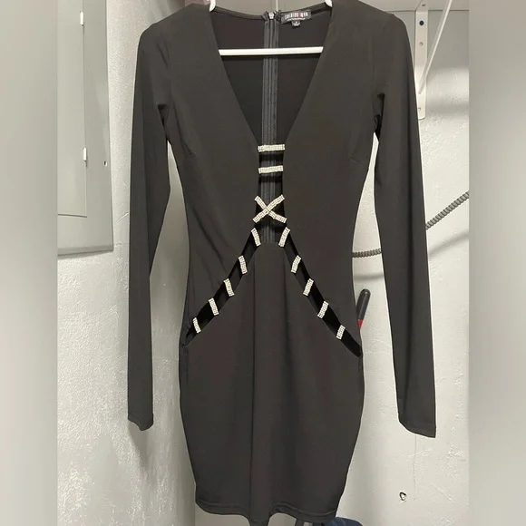 Black dress, size S, fashion nova, good condition - Picture 1 of 3